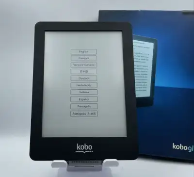 KOBO Glo N613 eReader 2GB Wi-Fi 6" White Backlight Touch Screen with box Good Condition & Fully Func...