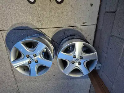 From older Honda civic 4 bolt Decent condition $200 hard to find rims located in St Catherine's