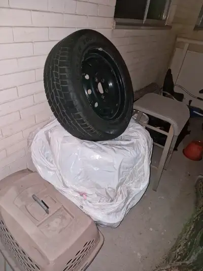 Selling a set (4 tires and 4 rims, balanced and installed) winter tires already installed on steel w...