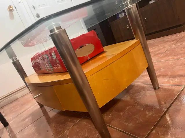 Glass Coffee Table with Wooden Storage in Coffee Tables in City of Toronto - Image 4
