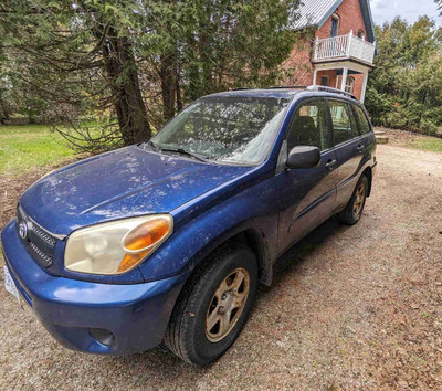 2004 Rav4 manual transmission as is 297000km 