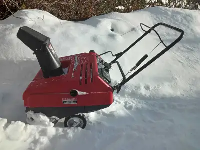 non functional snowblower souffleuse, View more