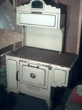 Poêles, grille pain-four, cafetières, chaudrons, View more