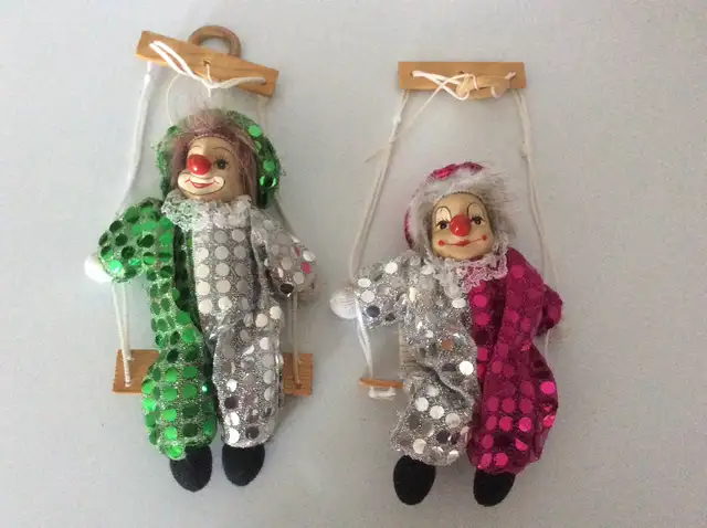 2 clowns in Toys & Games in Longueuil / South Shore - Image 2