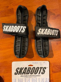SKABOOTS Walkable Skate Guards Size Medium 1-4. $10