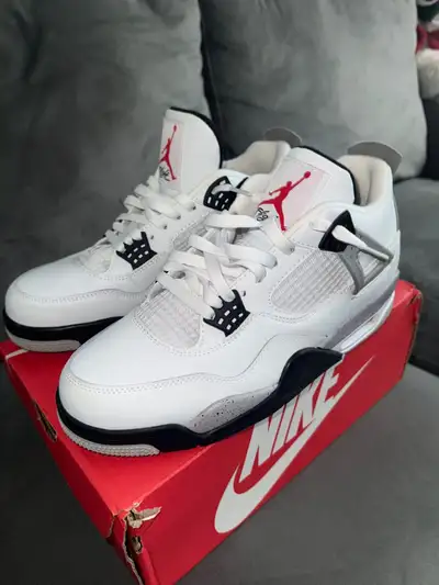 Jordan 4, View more