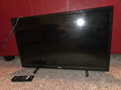 32" Philips tv with remote , View more