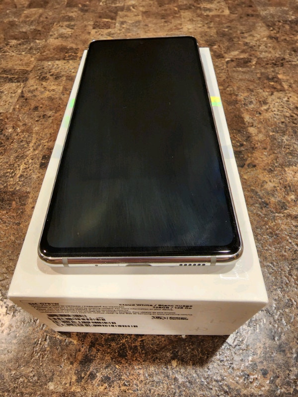 Samsung Galaxy S20 FE 5G Unlocked Cell Phones Winnipeg Kijiji