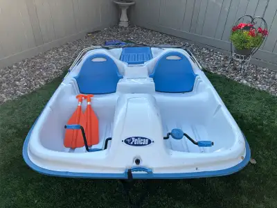 Excellent condition and barely used. Includes oars, and anchor.