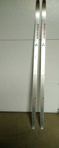 Fischer XC Fibre Crown Waxless Junior Skis - 160cm