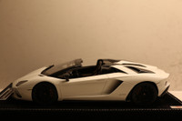 1/18 MR Lamborghini Aventador S Roadster White One Off 