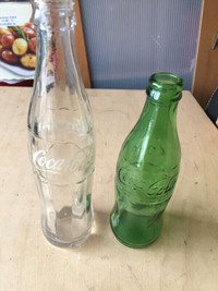 Collectible Coca-Cola Pop Bottles X2 (1 Green)