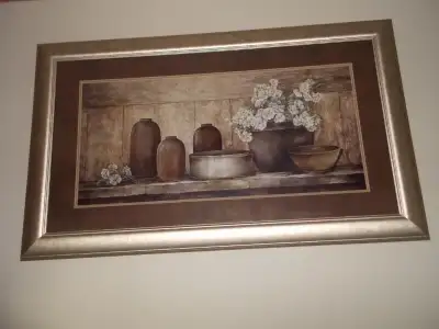 Beautiful print "Primrose On A Sideboard" .... ready to hang. Includes the Linda Thompson print, mat...