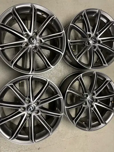 Lexus rims in perfect condition. These are off my wife’s RX 350. The bolt pattern is ET 35
