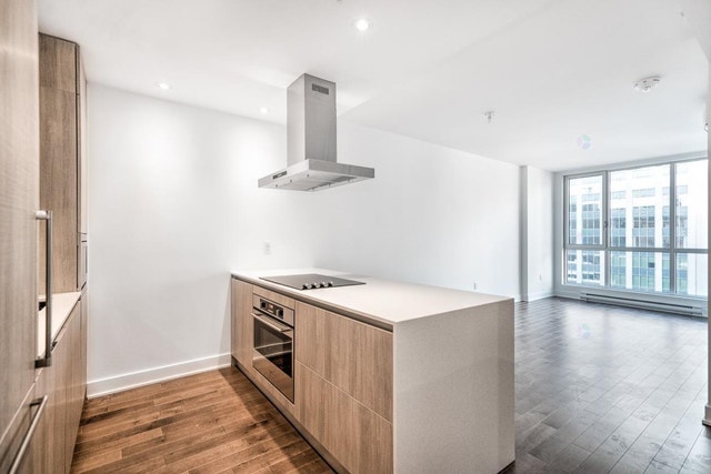 Beautiful 1-Bedroom Condo | Le Drummond Phase 2 | Downtown MTL — photo 3