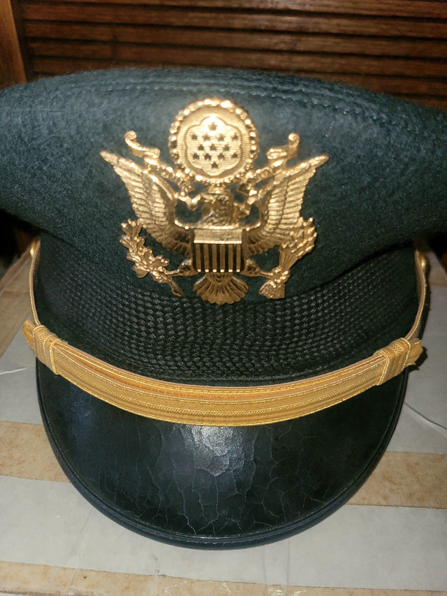 Military Cap with Original Box in Arts & Collectibles in Lethbridge - Image 2