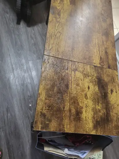 Anazon bought coffee table, selling as its big for my small apartment. Its got a storage pocket...li...