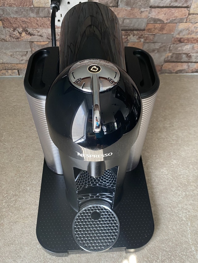 Nespresso Vertuo Round Head Machines à café Ouest de l’Île Kijiji