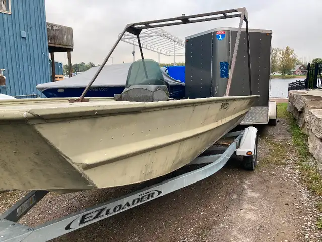 MirroCraft Big Jon Boat - 18 foot - Modified V Bottom in Powerboats & Motorboats in Peterborough - Image 9