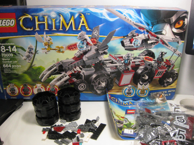 Lego Chima Worriz' Combat Lair (parts, manual and box) in Toys & Games in Ottawa