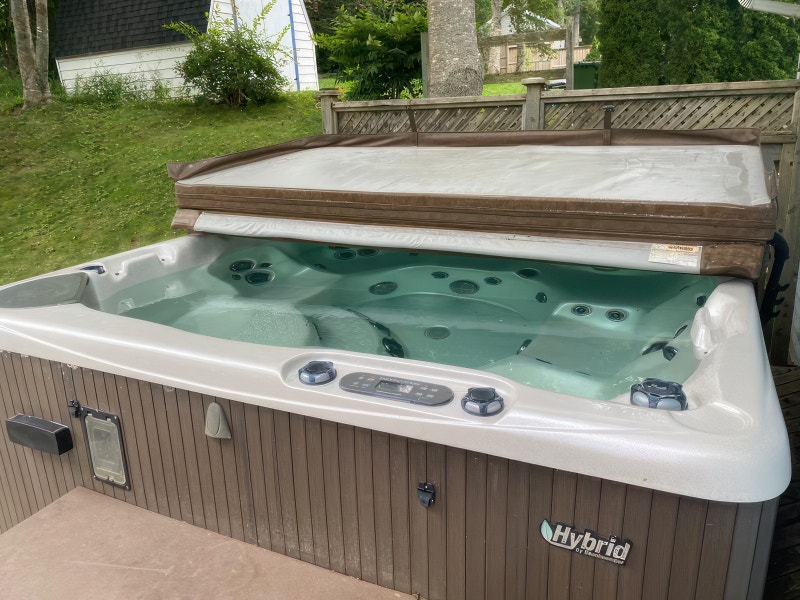 Model 750 8Person Hot Tub Hot Tubs & Pools Annapolis