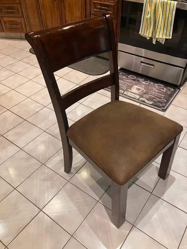 Dinning Room Chairs in Dining Tables & Sets in Markham / York Region - Image 6