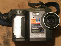 SONY VINTAGE DIGITAL CAMERA Model MVC-FD85