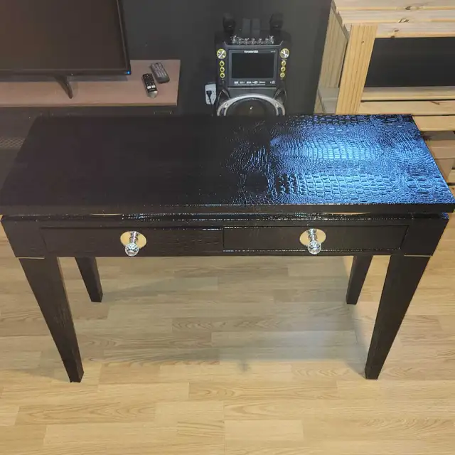 Table console in Other Tables in Québec City - Image 2