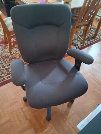 GUC Comfy Computer Chair, View more