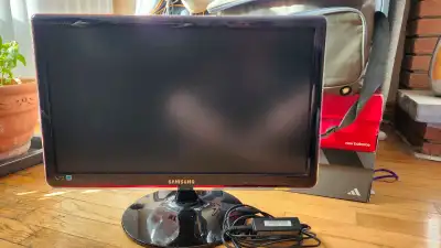 Samsung 23" LED Monitor, View more