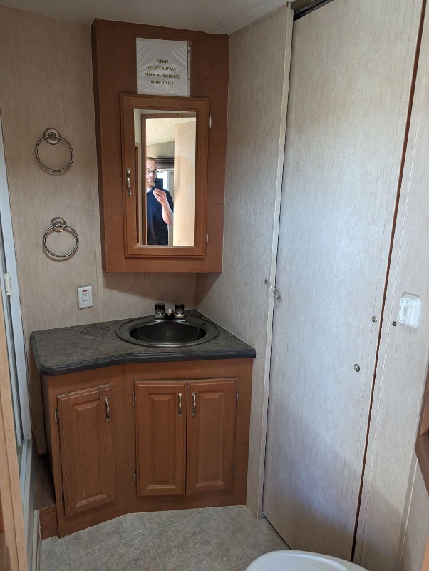 Used WideLite Toyhauler Camper 28ft. Travel Trailers & Campers Lethbridge Kijiji