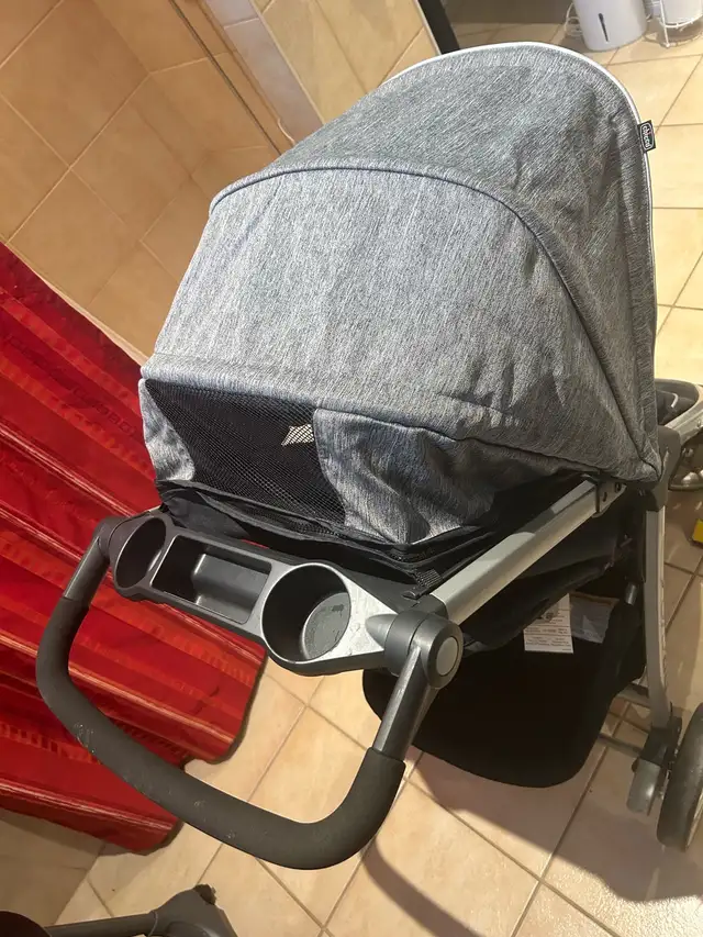 stroller in a very good condition 440612010989332481