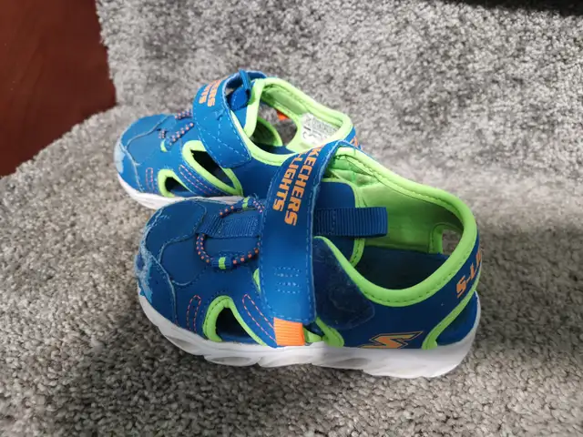 Shoes for Toddlers Size 7 in Kids & Youth in Kingston - Image 2