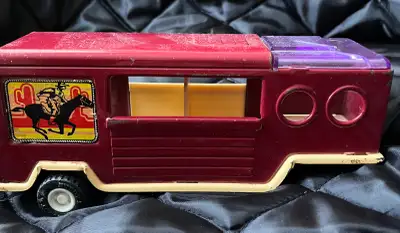 Vintage 1980’s Toy Horse Trailer Metal $15.00, View more