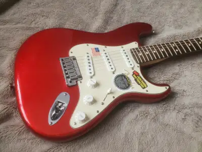 Fender Stratocaster 2005 USA état neuve jamais utilisée., View more