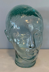 VINTAGE GREEN GLASS MANNEQUIN HEAD WIG/HAT DISPLAY STAND DECOR