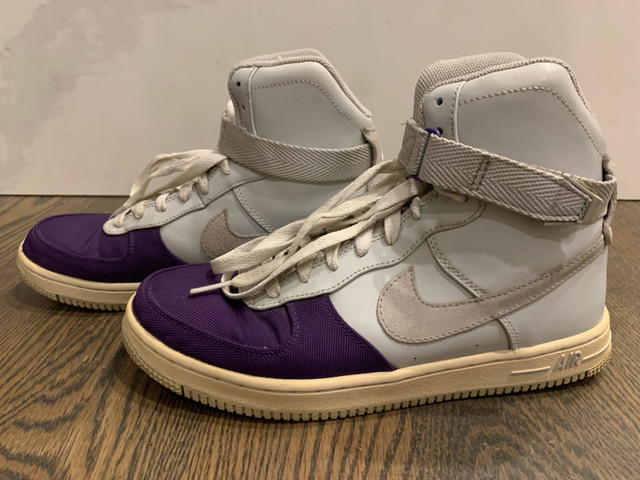 Woman’s Nike Feather High Shoes - Size 8 in Women's - Shoes in Ottawa