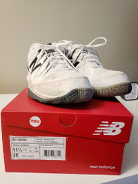 New Balance 1006 Tennis shoes 11.5 2E