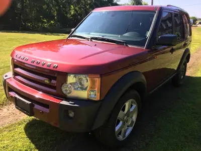 For repair or parts, due to Engine failure. Has a leak gasket, probably needs to be replaced. Air su...