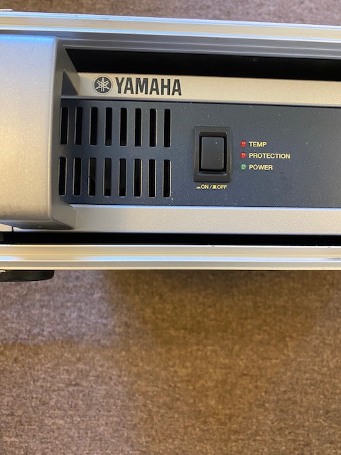 Yamaha P 7000S Power Amplifier in Pro Audio & Recording Equipment in Petawawa - Image 3