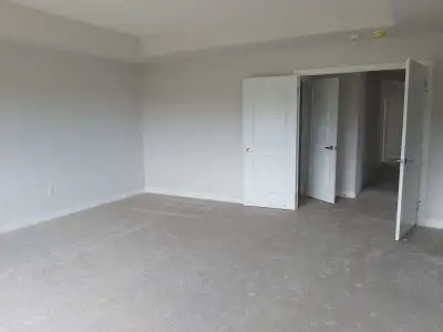 Master Bedroom for Rent