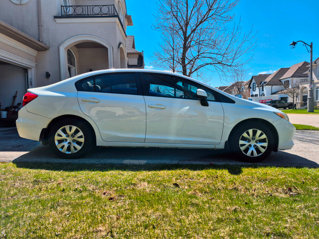 2012 HONDA CIVIC LX (Auto) in Cars & Trucks in Oakville / Halton Region - Image 2
