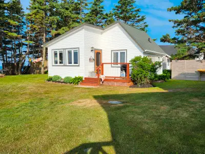 BEAUTIFUL OCEANFRONT COTTAGE. 1 bed/bath   Last week available, View more