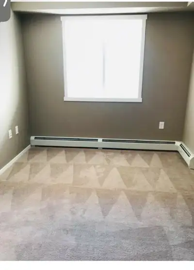 2 bedroom 2 bathroom 1 underground heated parking . Available from 1 july . Community skyview Utilit...