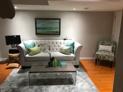 1 bedroom + den, Bright and clean basement ideal for a single person/working individual. Available f...