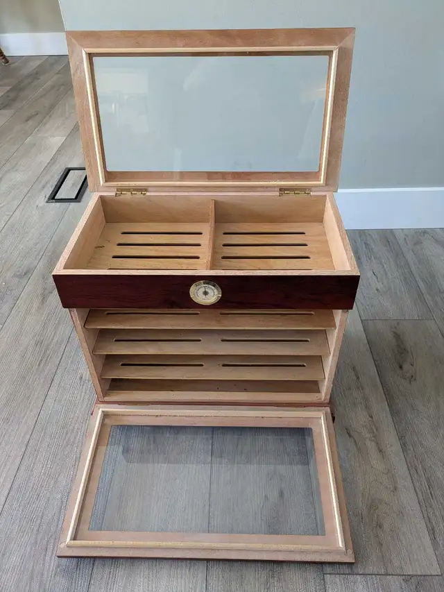 Cigar Humidor in Hutches & Display Cabinets in London - Image 3