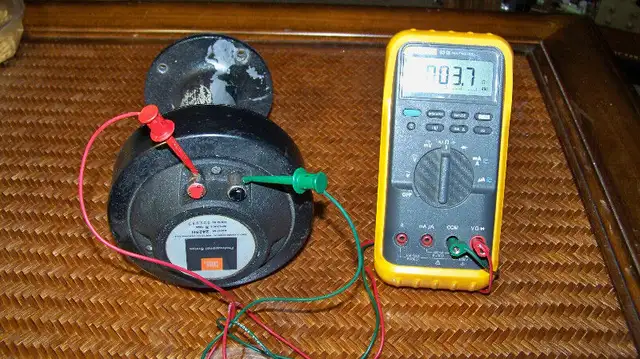 One, (single) JBL 2425H driver, CONSIDERING TRADES in Speakers in Gatineau - Image 2