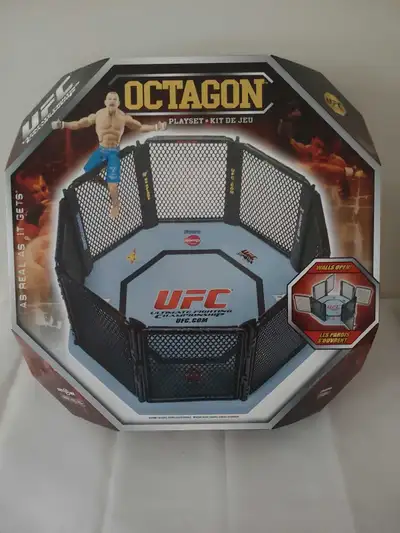 UFC OCTAGON Ring Playset Jakks Pacific 2009. SEALED - New in box. Was on display on a shelf for year...