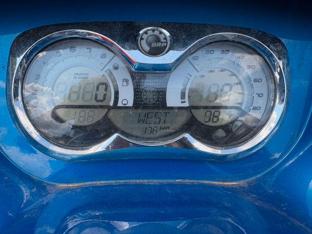 SEADOO 215 SUPERCHARGED PACKAGE WITH ALUMINUM TRAILER in Personal Watercraft in Oakville / Halton Region - Image 4