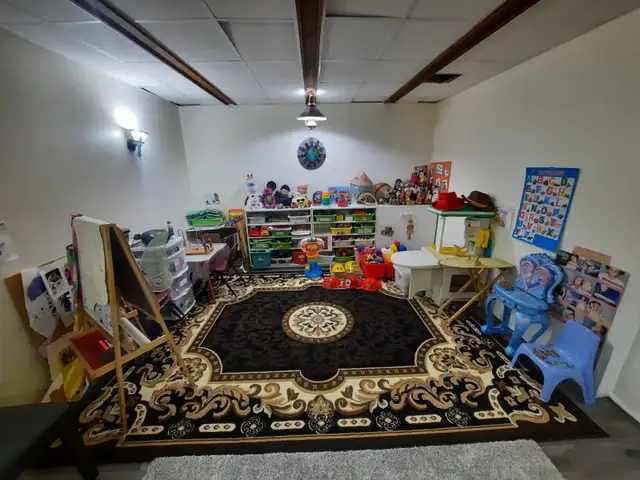 Family Day Home (Agency-approved and with subsidized services)